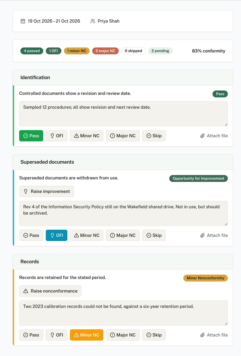 An audit checklist with criteria marked Pass, Opportunity for Improvement and Minor nonconformity, and a running conformity score.